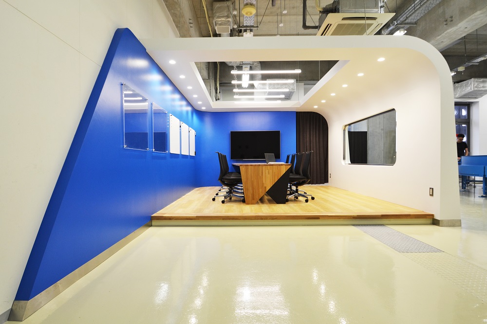 SICK株式会社(西日本事業所) 様のデザインオフィス事例