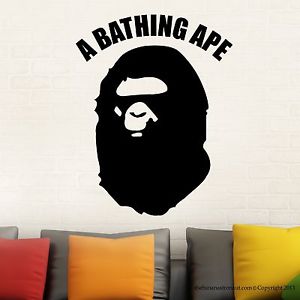 【引用元:A BATHING APE】