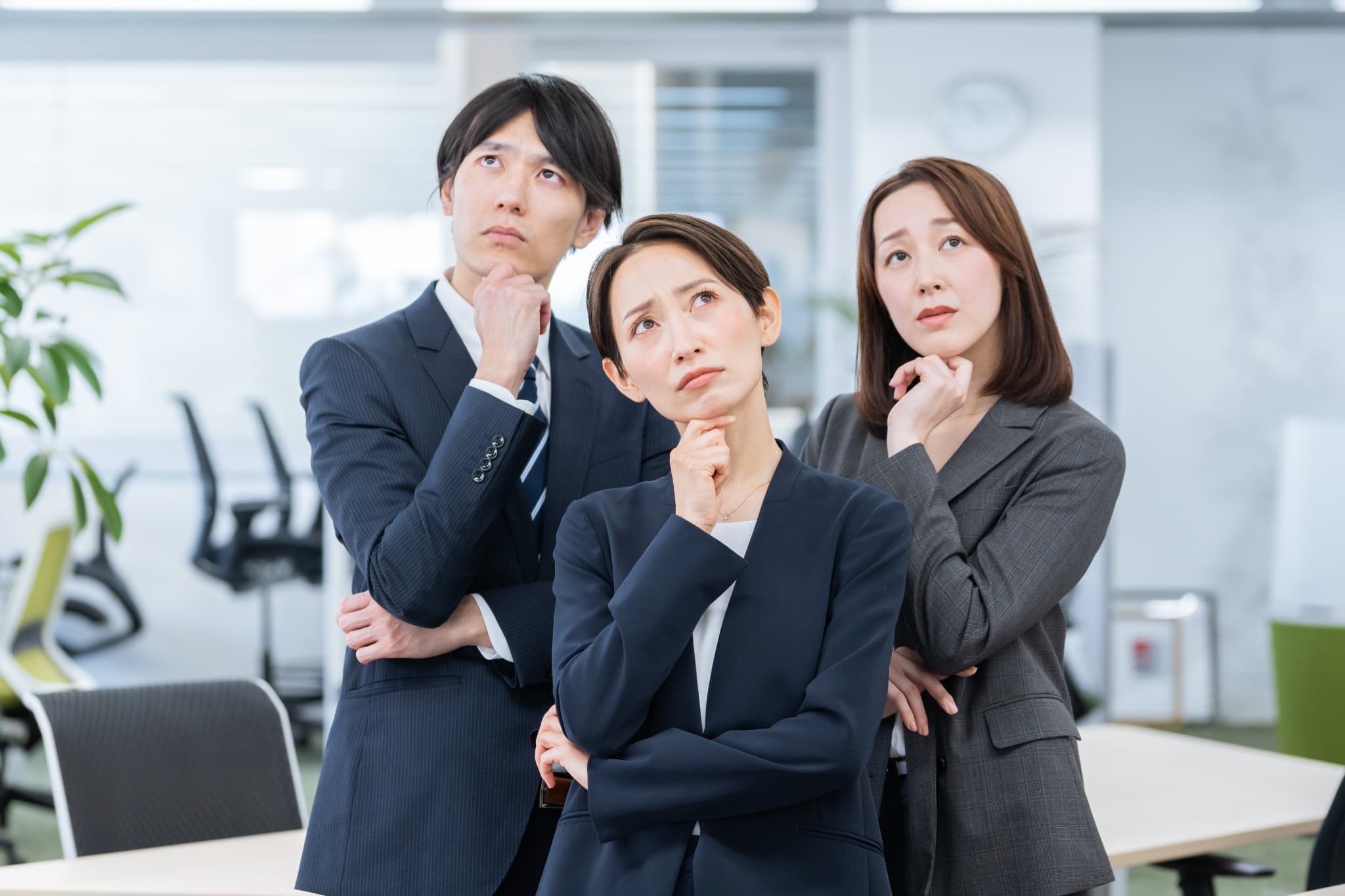 心理的安全性が低い職場とは？特徴やリスク、改善策を紹介
